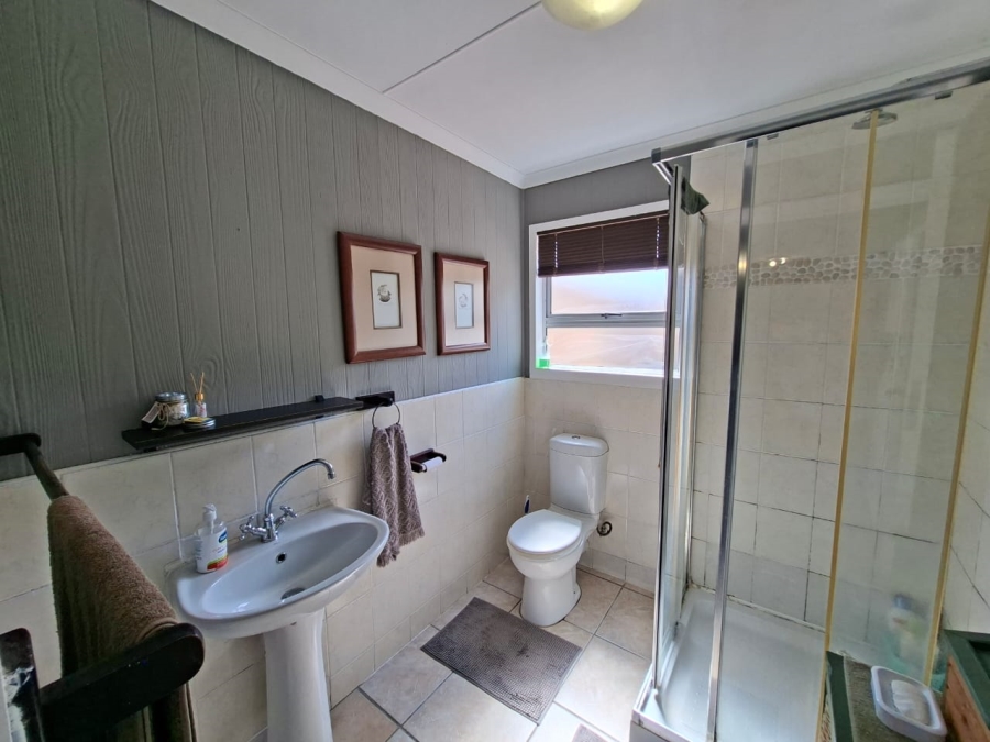 3 Bedroom Property for Sale in Rheeboksfontein Western Cape